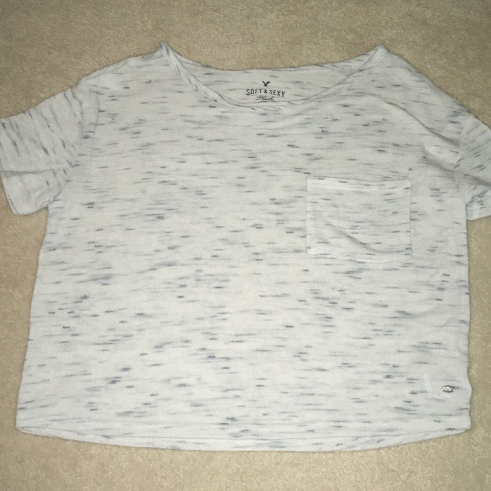 American Eagle T shirt